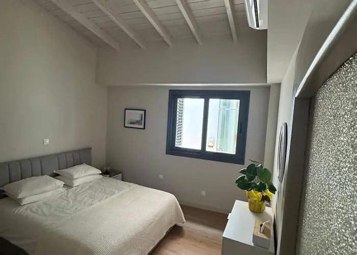 Apartman Loft 17 - Fully Renovated 2-Bedroom Loft In Centre