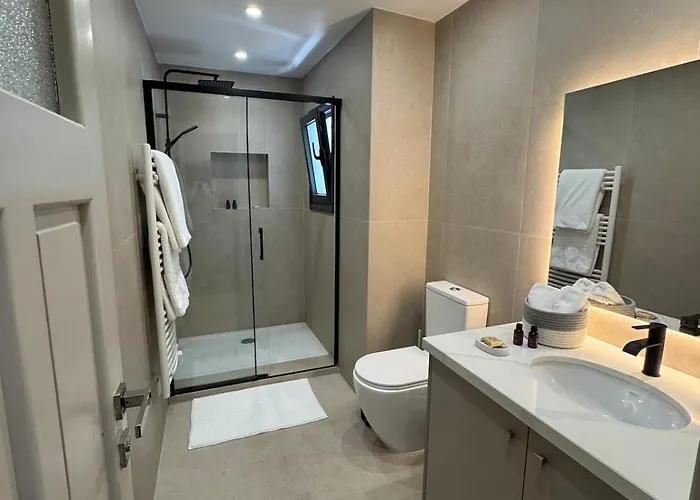 Loft 17 - Fully Renovated 2-bedroom Loft In Centre