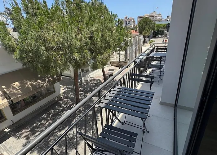 Loft 17 - Fully Renovated 2-Bedroom Loft In Centre * Limassol